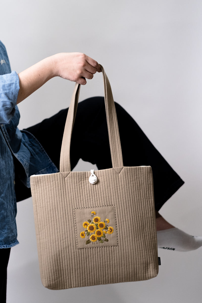 KKOT TOTE | FAWN PATCH SUNFLOWER