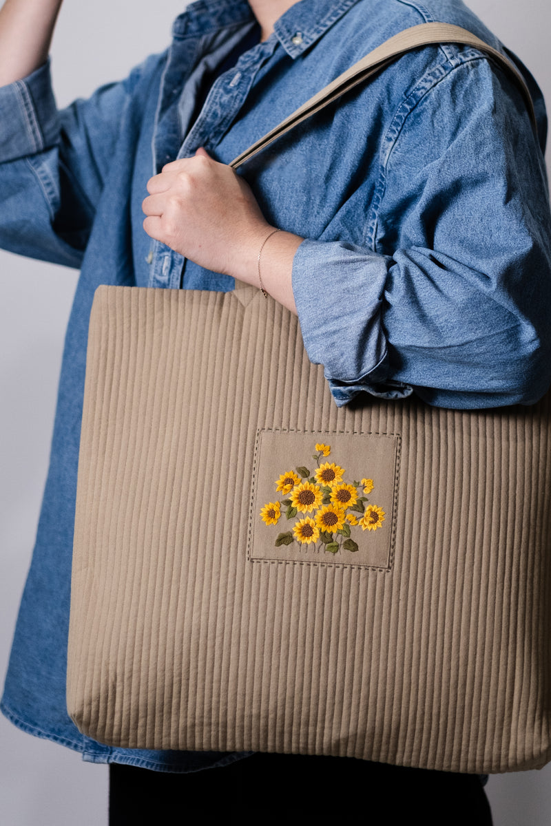 KKOT TOTE | FAWN PATCH SUNFLOWER