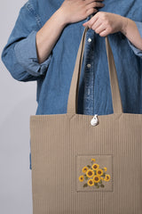 KKOT TOTE | FAWN PATCH SUNFLOWER